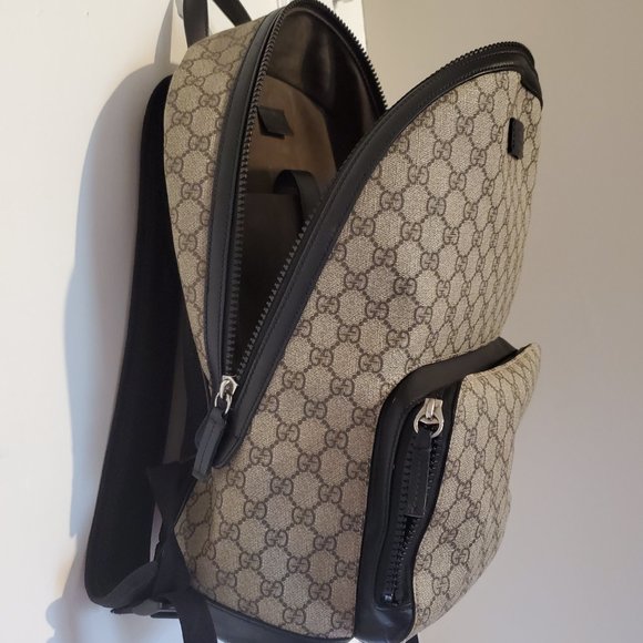 *AUTHENTIC* Gucci Supreme Canvas Large Unisex Backpack - Picture 6 of 8